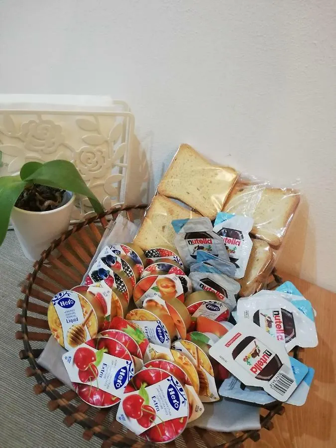 נאפולי Lorenzo'S Art Studio 0*,  איטליה